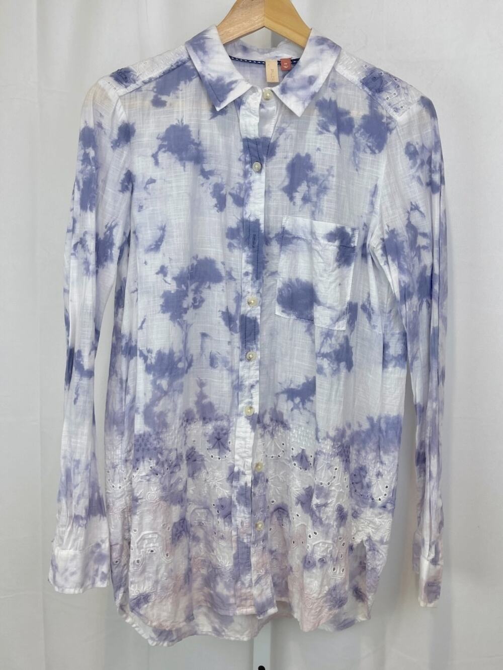 PILCRO Anthropologie Cate Tie Dye Button Down Top Cotton Eyelet Purple White XS